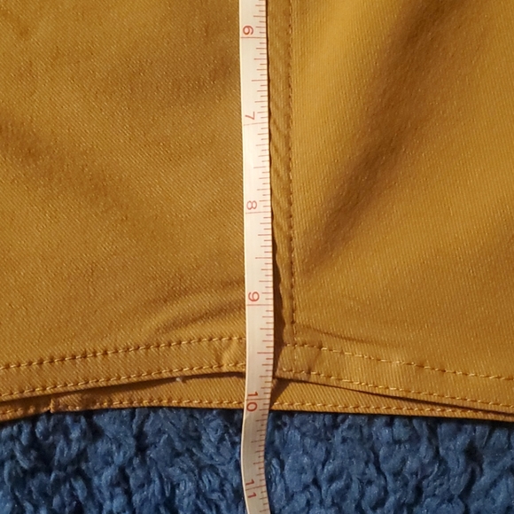 GEORGE ABOVE THE KNEE SHORT - Picture 10 of 11